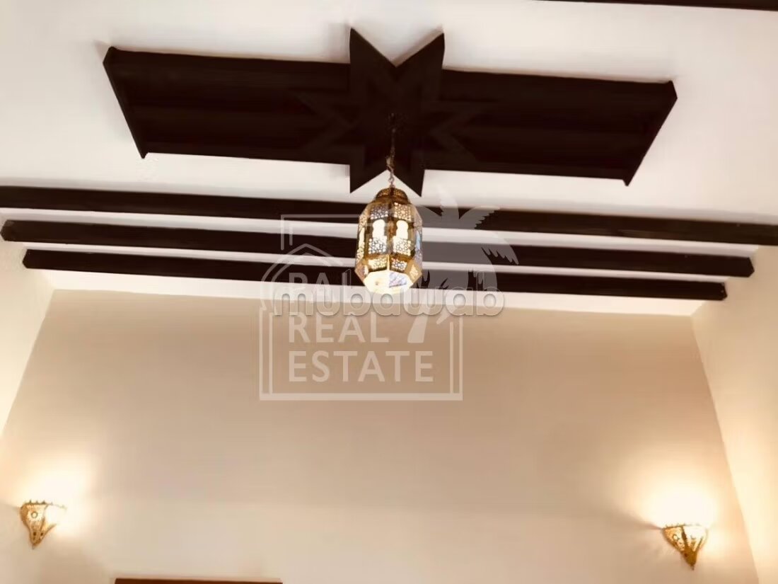 Villa 880 m² for sale in Marrakech (Bab Atlas) — Photo 42