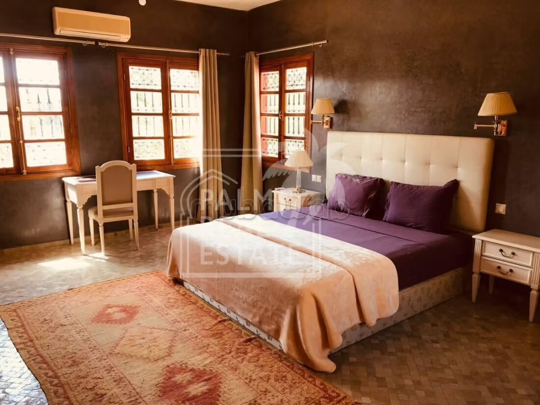 Villa 880 m² for sale in Marrakech (Bab Atlas) — Photo 7