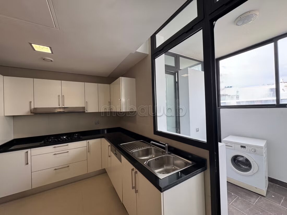 Appartement 156 m² à louer à Rabat — Photo 5