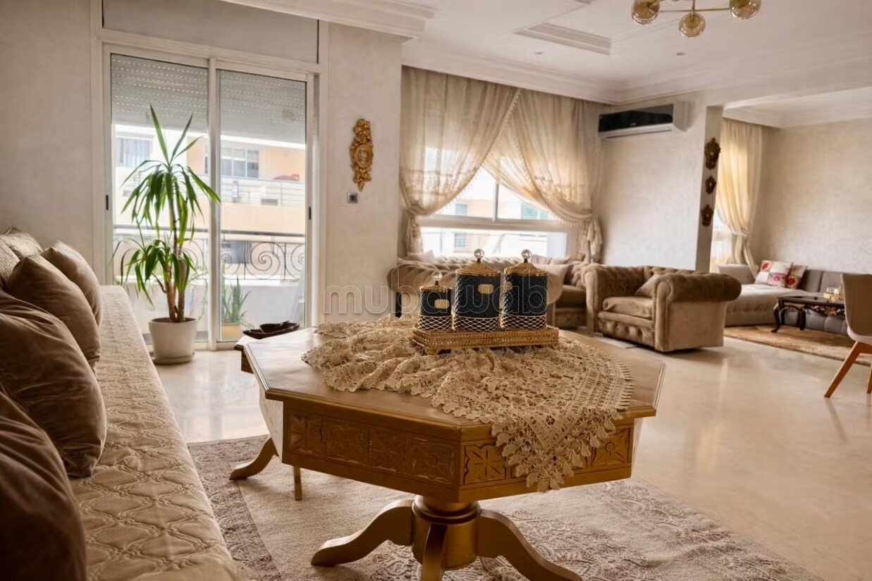 شقة 250 م² للبيع في الدار البيضاء (القلاع) — Photo 3