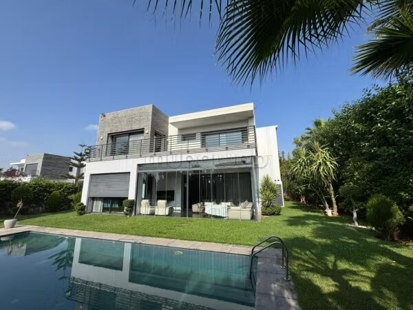 Villa 400 m² for Sale in Casablanca - Green City — Photo 24