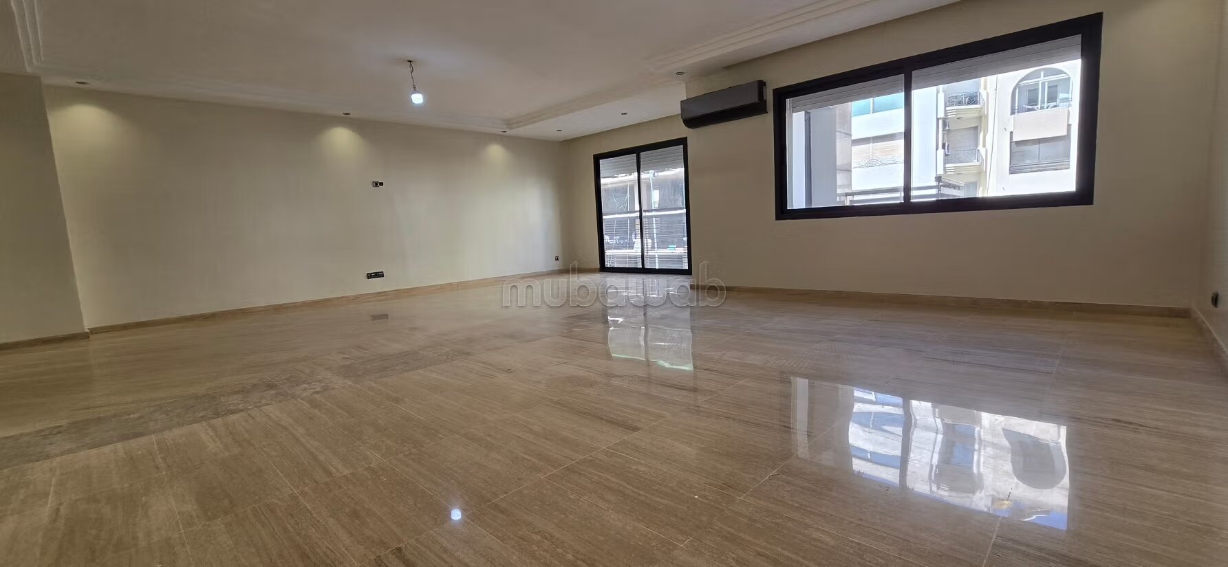 Apartment 218 m² for rent in Casablanca — Photo 4