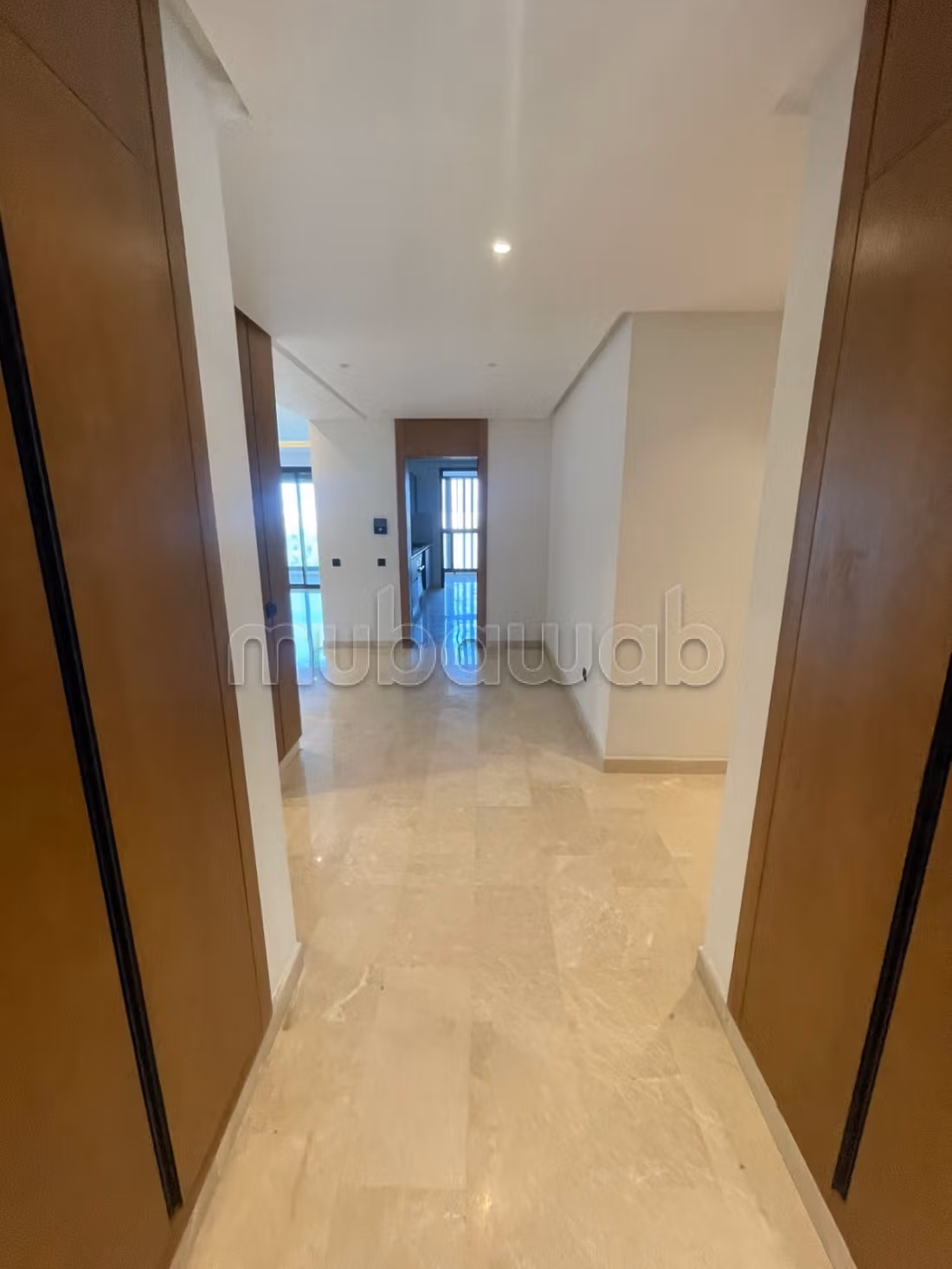 Apartment 160 m² for rent in Casablanca (CFC) — Photo 4