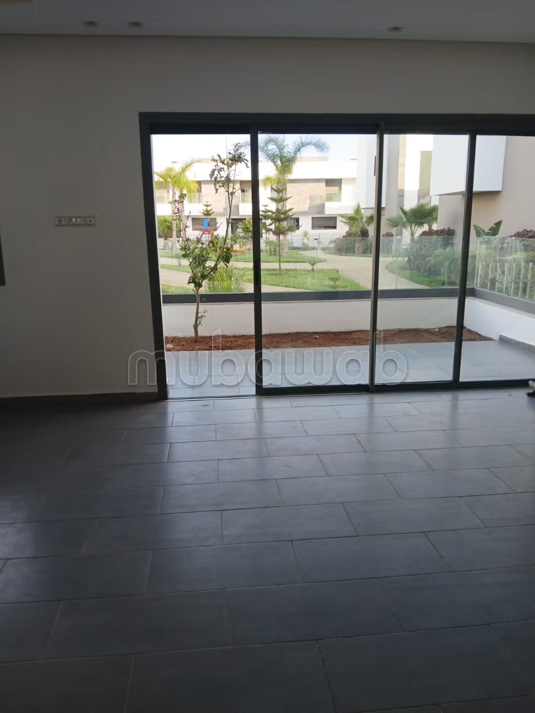 Villa 320 m² à louer à Rabat — Photo 19
