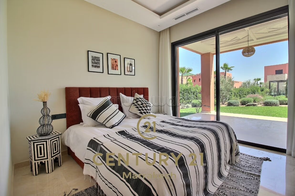 New Villa 200 m² for Rent in Marrakech (Bab Atlas) — Photo 11