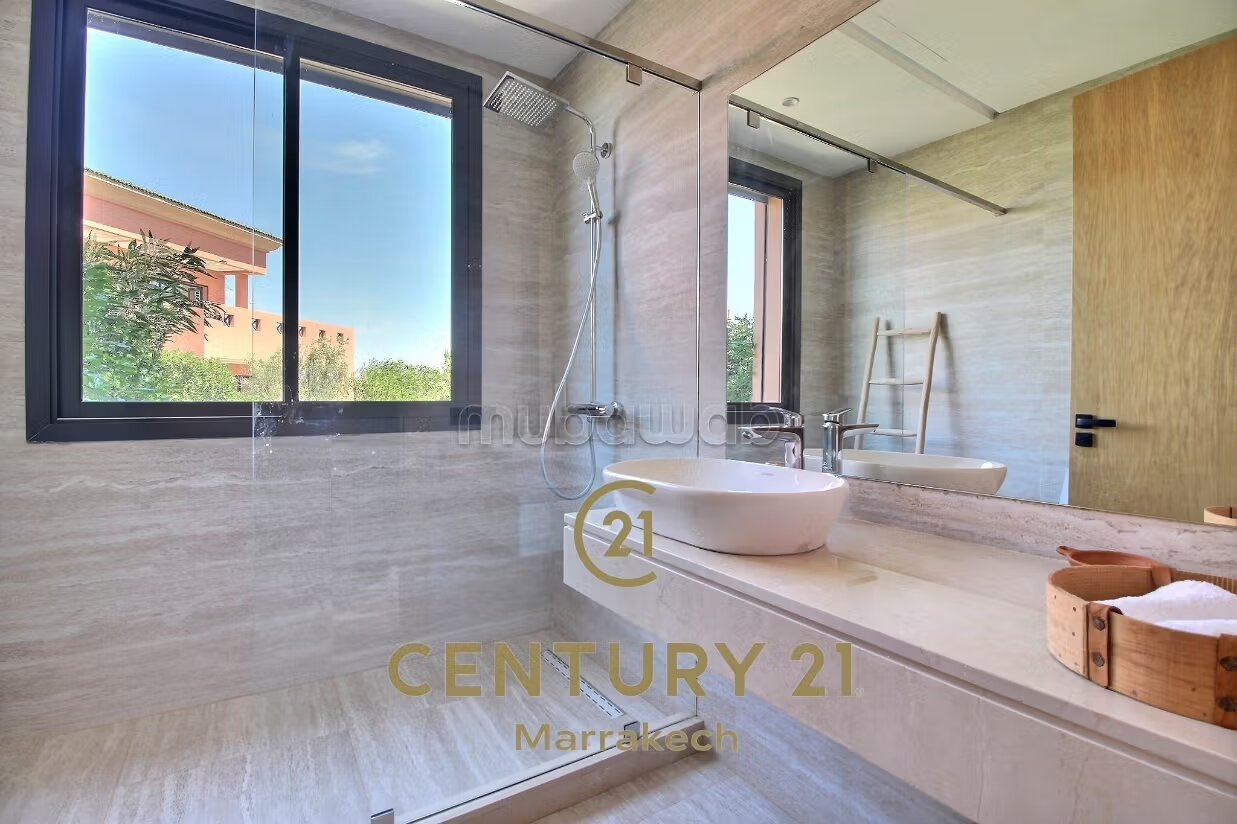 New Villa 200 m² for Rent in Marrakech (Bab Atlas) — Photo 12