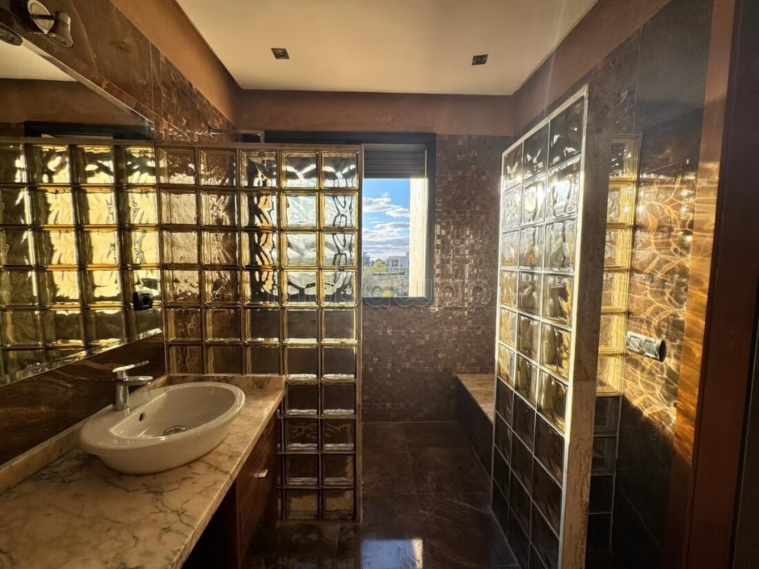 Luxury Villa 595 m² for Sale in Marrakech, Golf Argane — Photo 10