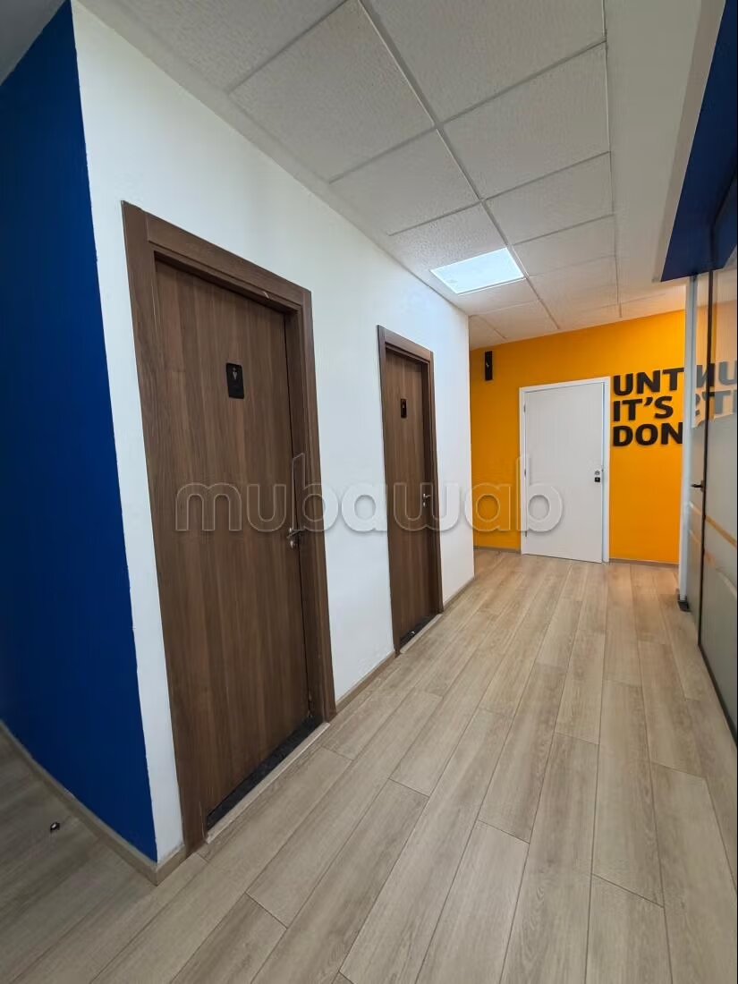 Office 250 m² for rent in الدار البيضاء — Photo 10
