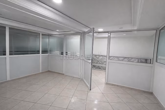 Bureau 70 m² à vendre à Casablanca — Photo 2