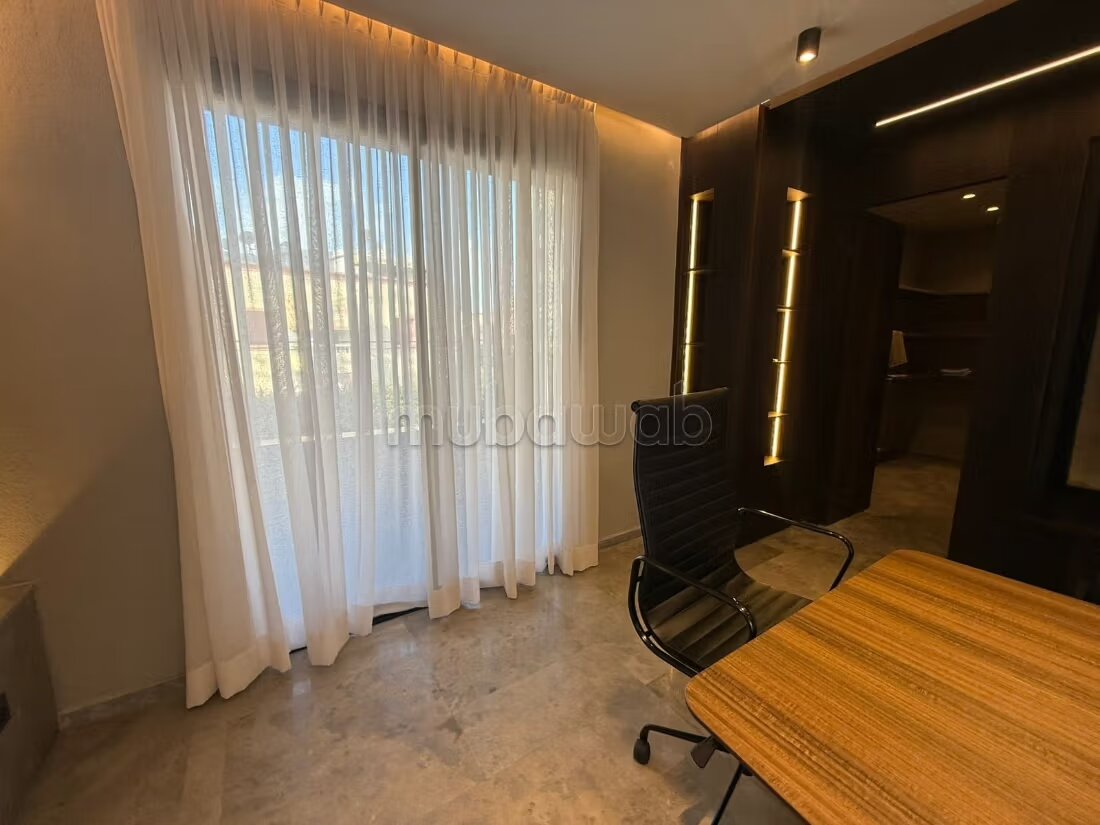 مكتب 210 متر² للإيجار في الدار البيضاء (Les Hôpitaux) — Photo 21