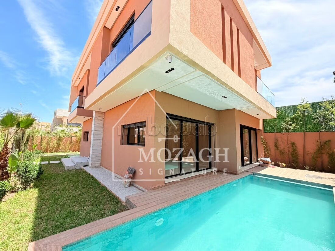 فيلا 375 متر مربع للبيع في مراكش — Photo 3