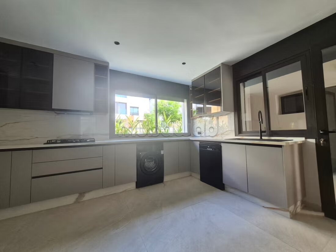 Villa 520 m² for rent in Casablanca — Photo 4