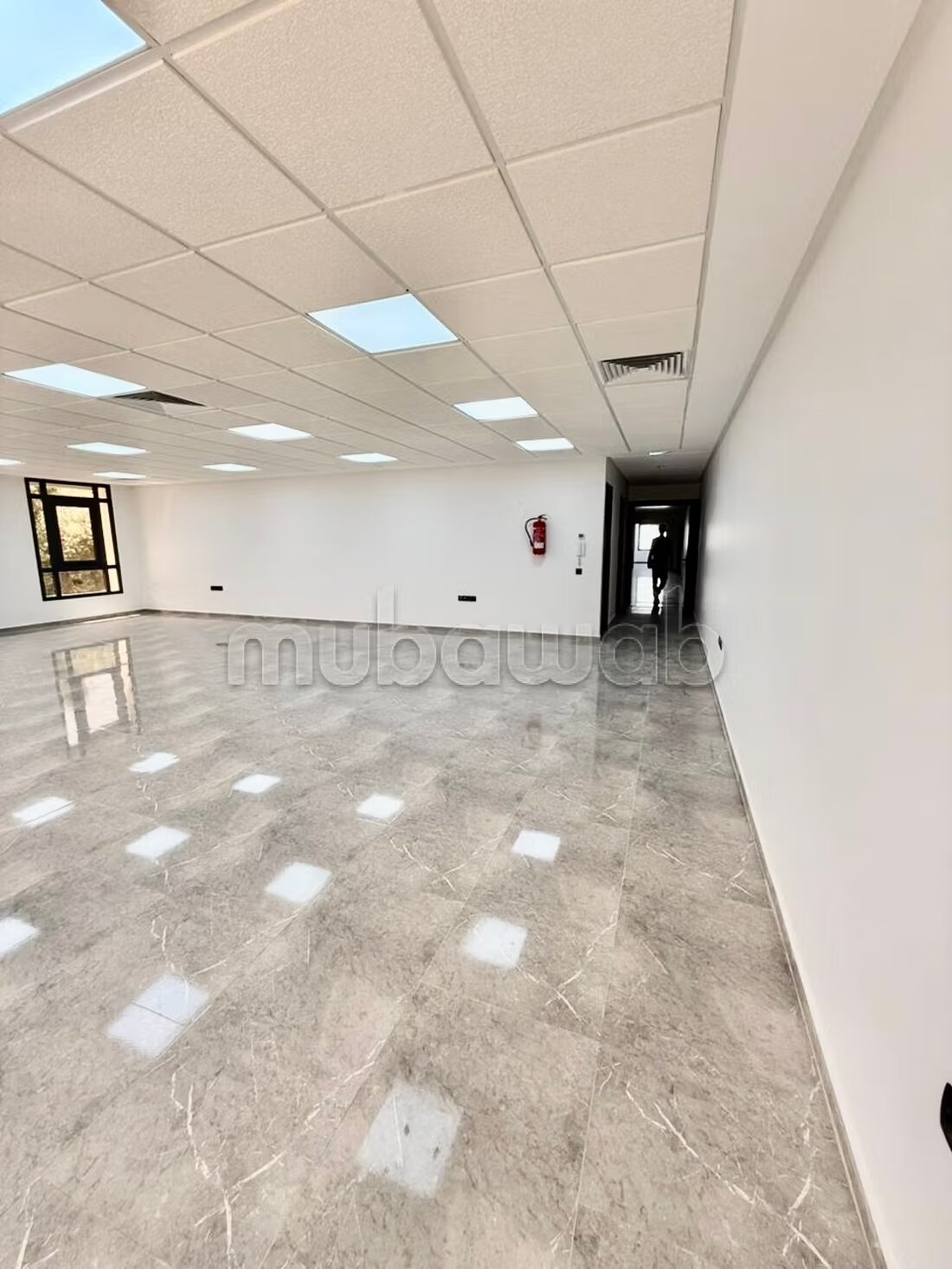 Office 500 m² for rent in Rabat — Photo 4