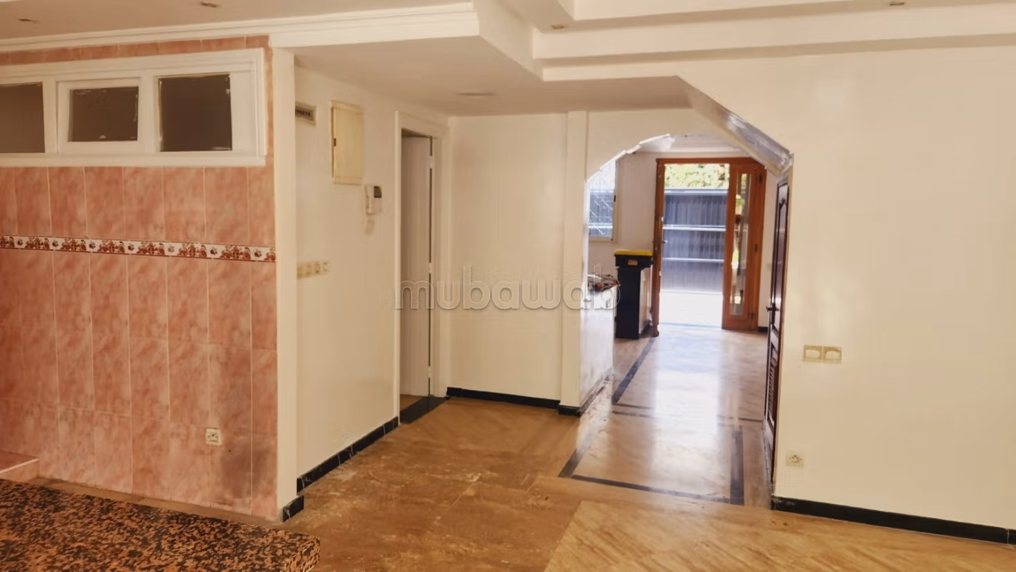 Villa triplex 300 m² à louer à Casablanca — Photo 3