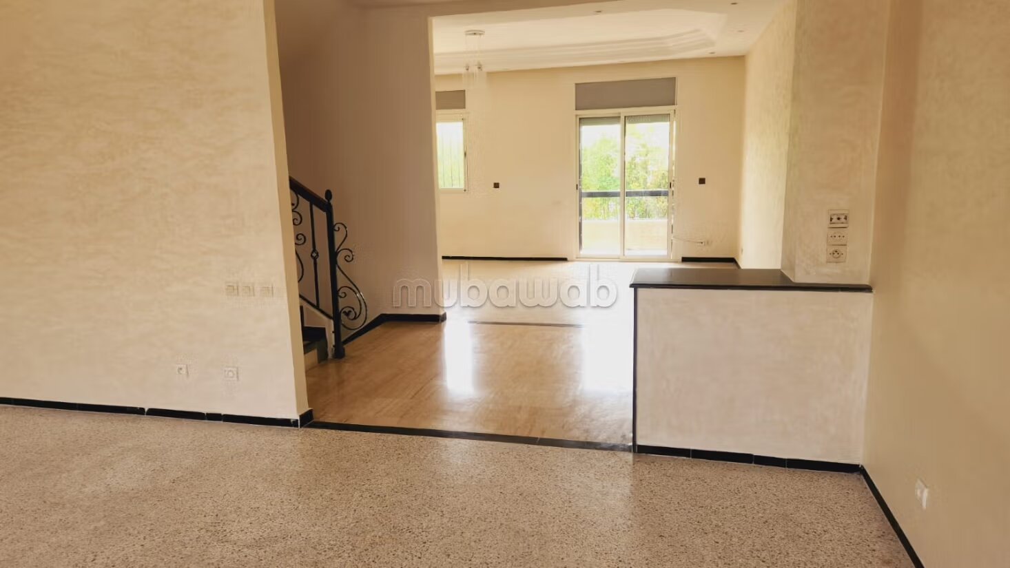 Villa triplex 300 m² à louer à Casablanca — Photo 16