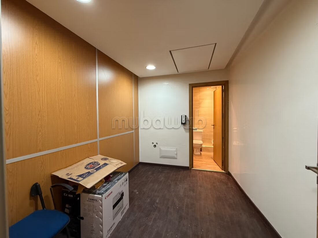 Office for Rent 66 m² in Marrakech — Photo 9