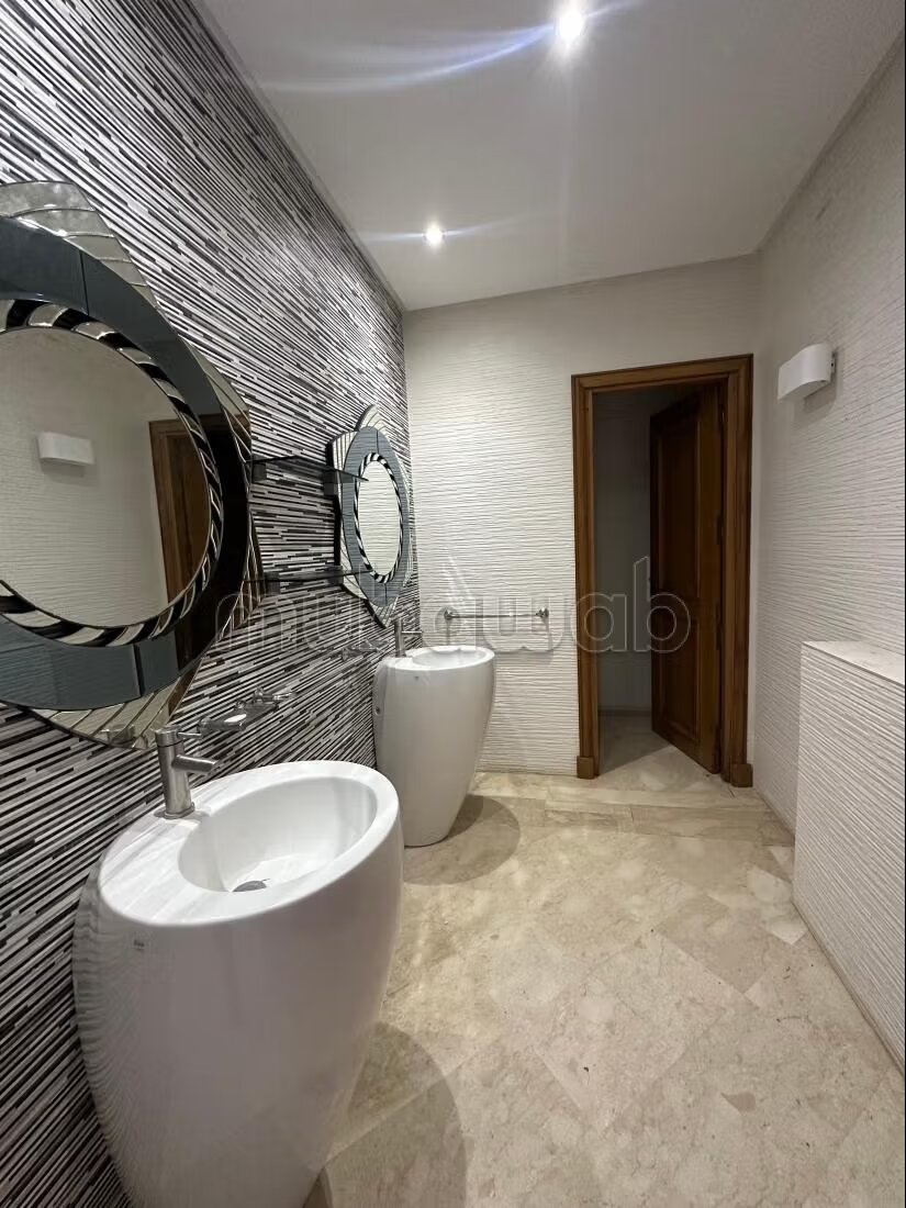 Villa 215 m² à louer à Casablanca — Photo 19