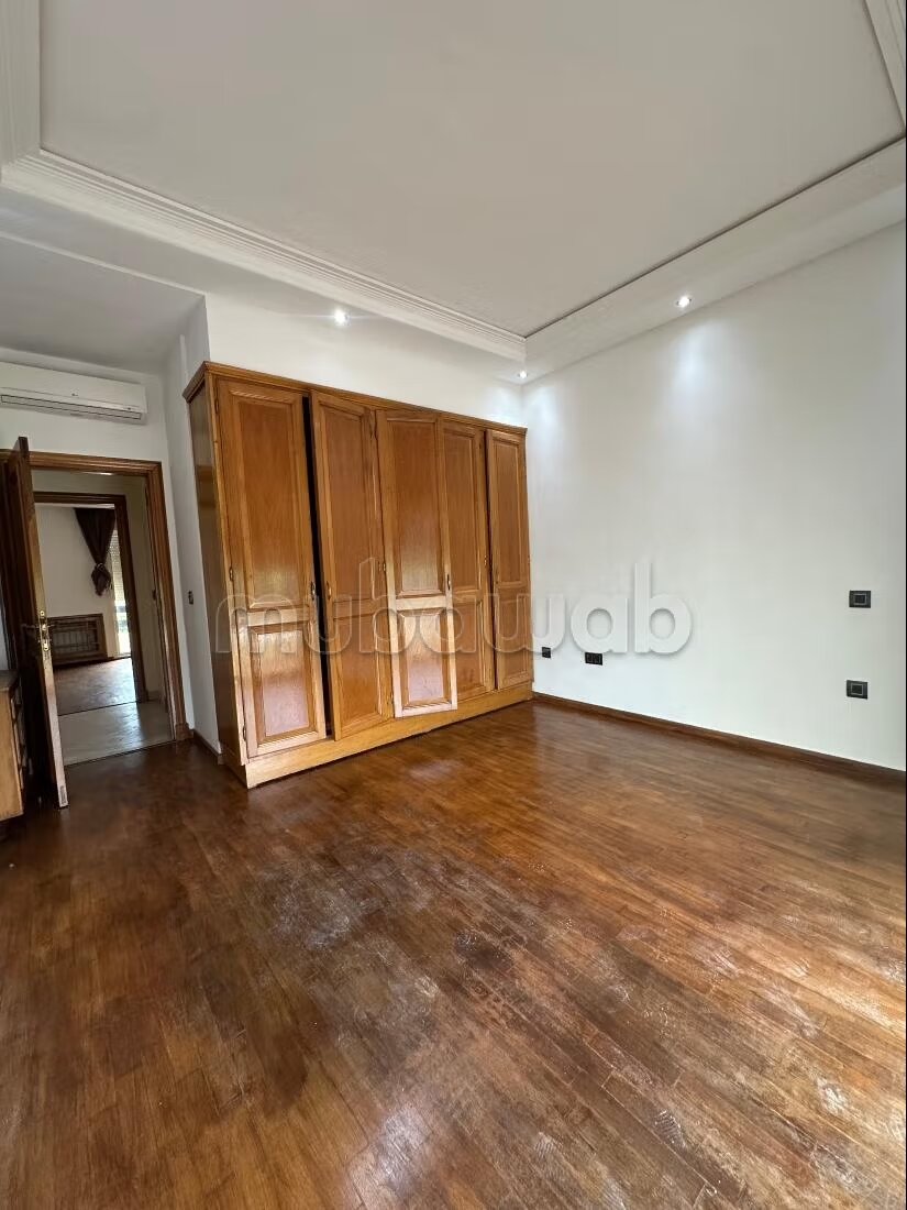 Villa 215 m² à louer à Casablanca — Photo 45