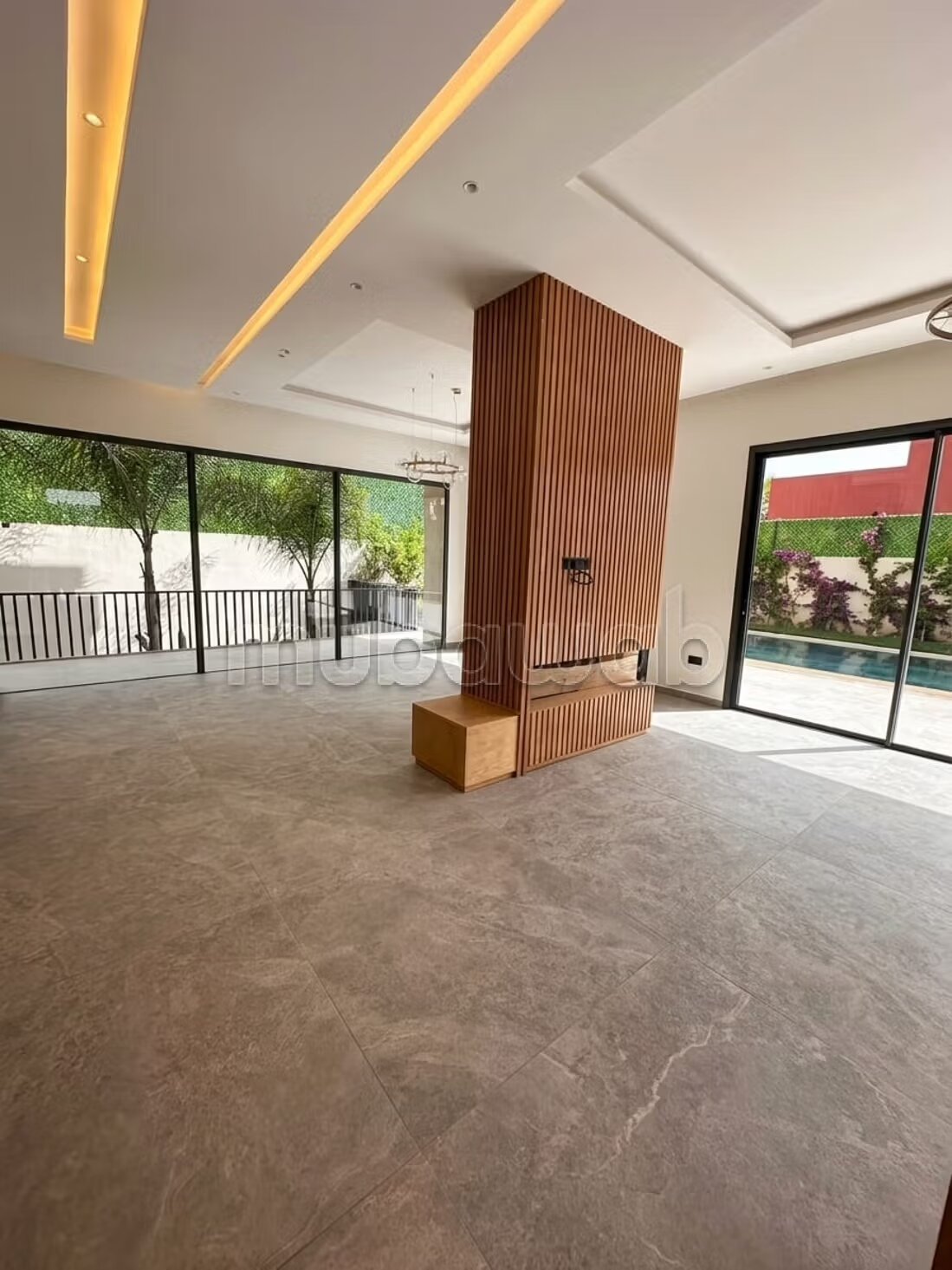 Villa 360 m² for rent in Marrakech (Amelkis) — Photo 5