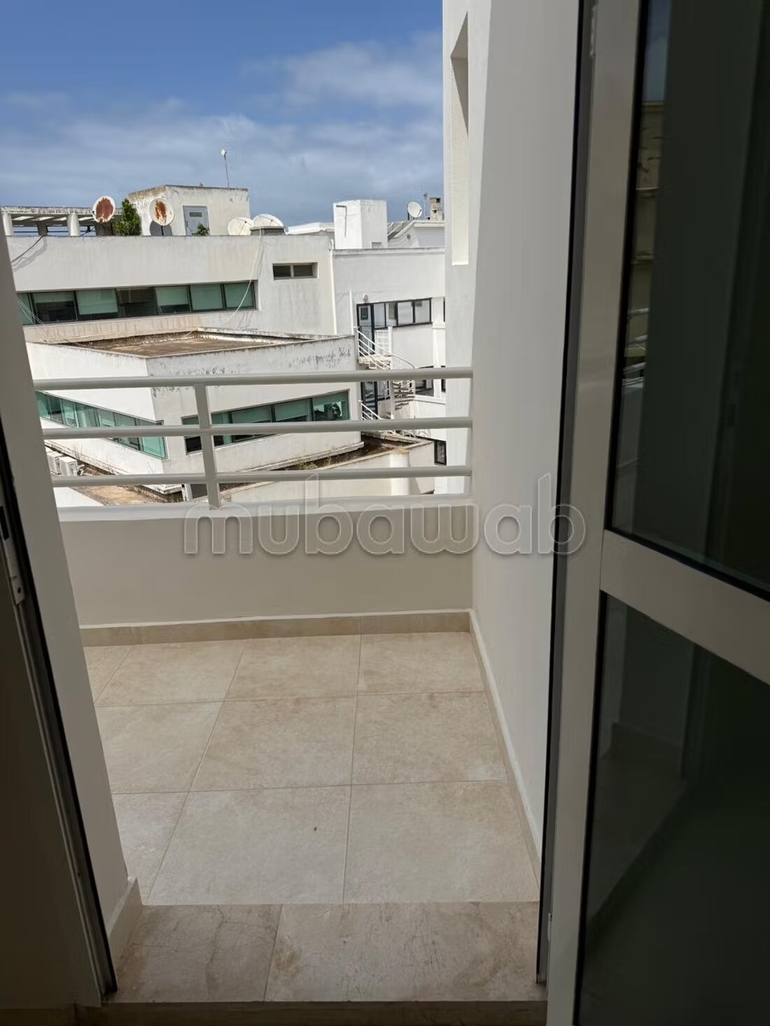 شقة للايجار 220م² في الدار البيضاء — Photo 7