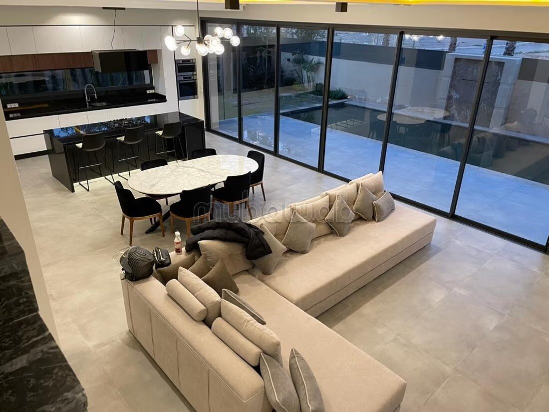 Villa neuve 300 m² à louer à Marrakech — Photo 98