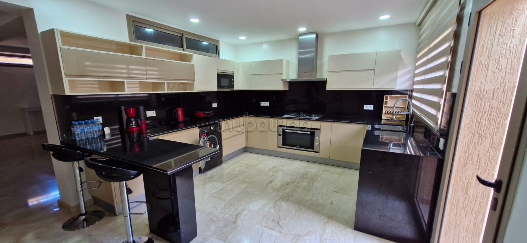 Villa neuve 300 m² à louer à Marrakech — Photo 189