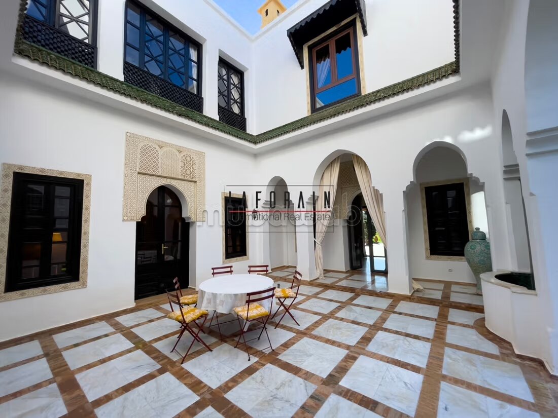 Villa neuve 300 m² à louer à Marrakech — Photo 210