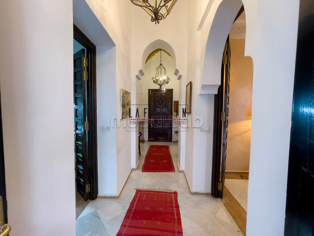 Villa neuve 300 m² à louer à Marrakech — Photo 218