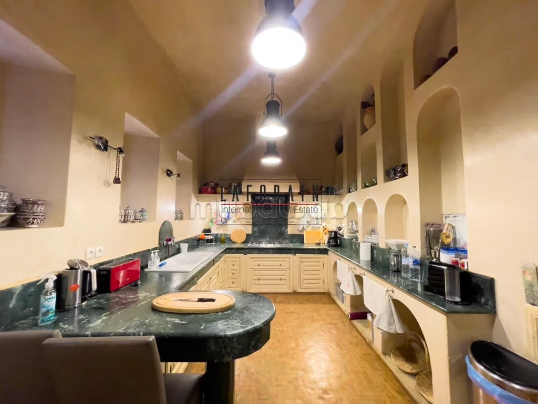 Villa neuve 300 m² à louer à Marrakech — Photo 219