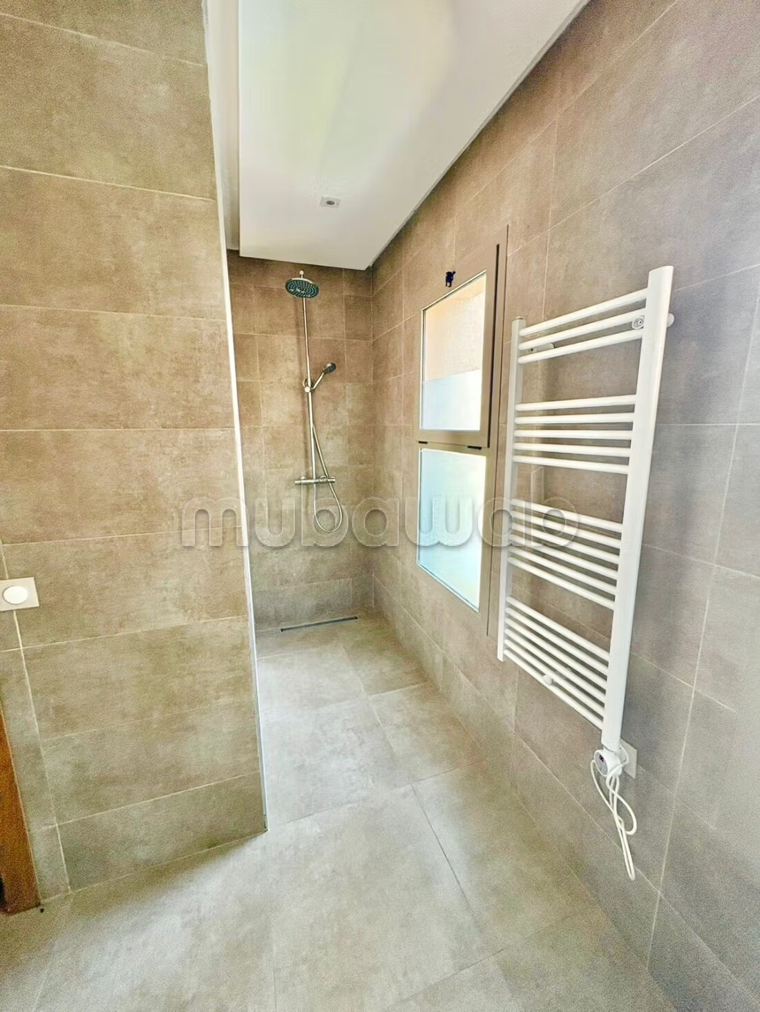 Villa neuve 300 m² à louer à Marrakech — Photo 433