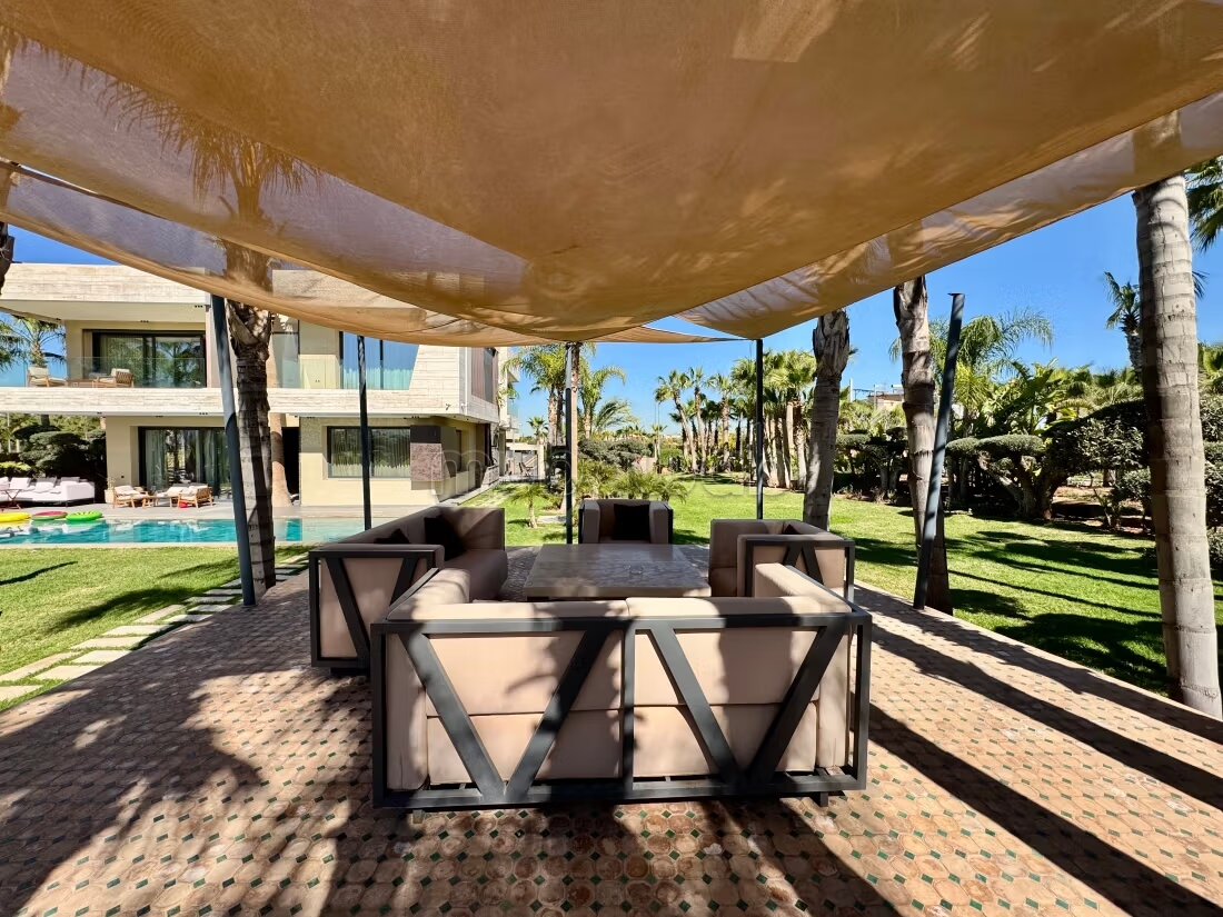 Villa neuve 300 m² à louer à Marrakech — Photo 474