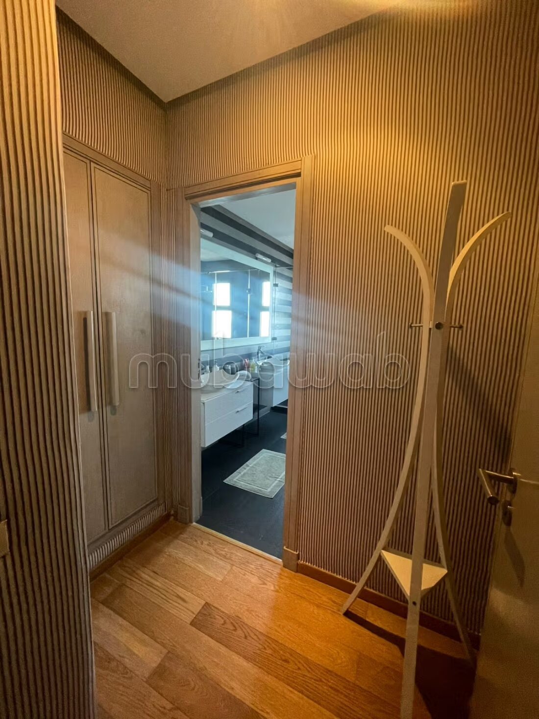 Appartement meublé 220 m² à louer à Casablanca - La Marina — Photo 27