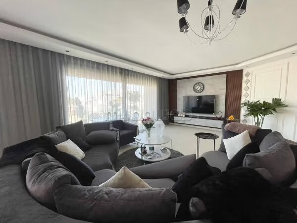Appartement meublé 220 m² à louer à Casablanca - La Marina — Photo 33