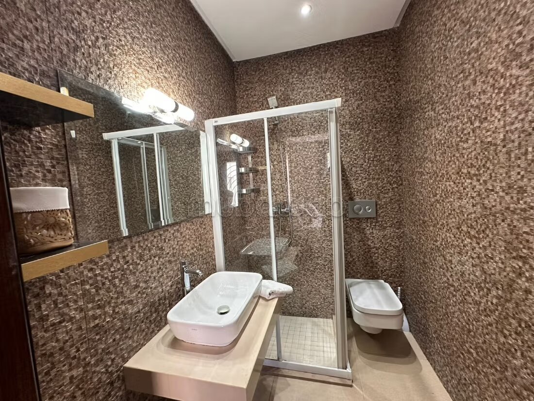 Appartement 175 m² à louer à Rabat — Photo 47