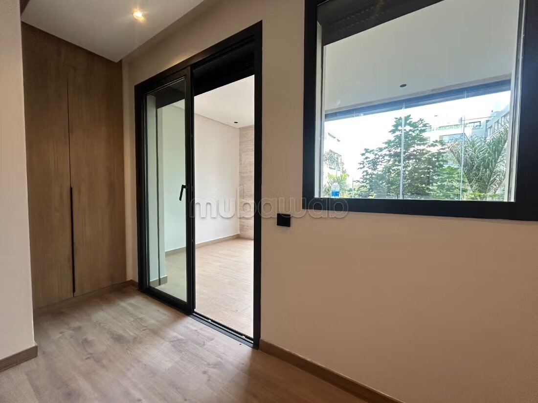 Appartement 175 m² à louer à Rabat — Photo 186