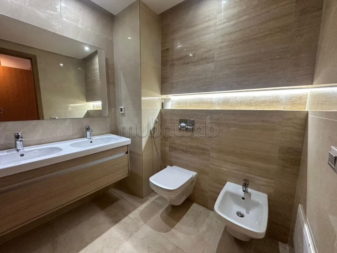 شقة 65 م² للإيجار في الرباط — Photo 291
