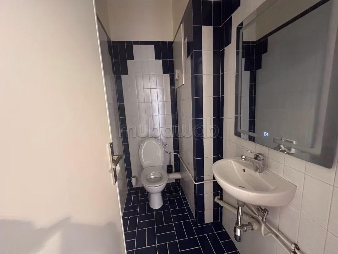 Appartement 170 m² à louer à Rabat, Hassan Centre Ville — Photo 14