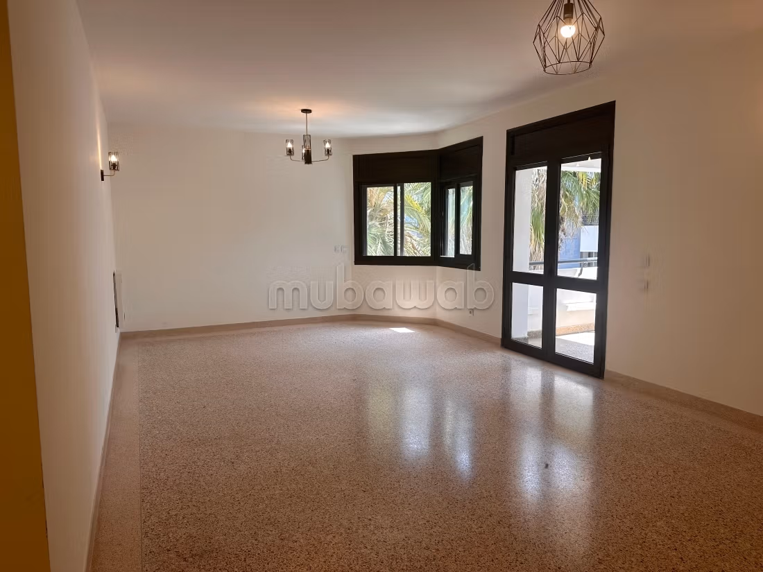 Appartement 170 m² à louer à Rabat, Hassan Centre Ville — Photo 28