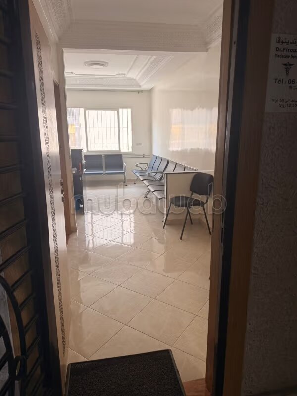 Bureau 65 m² à louer à Casablanca — Photo 6
