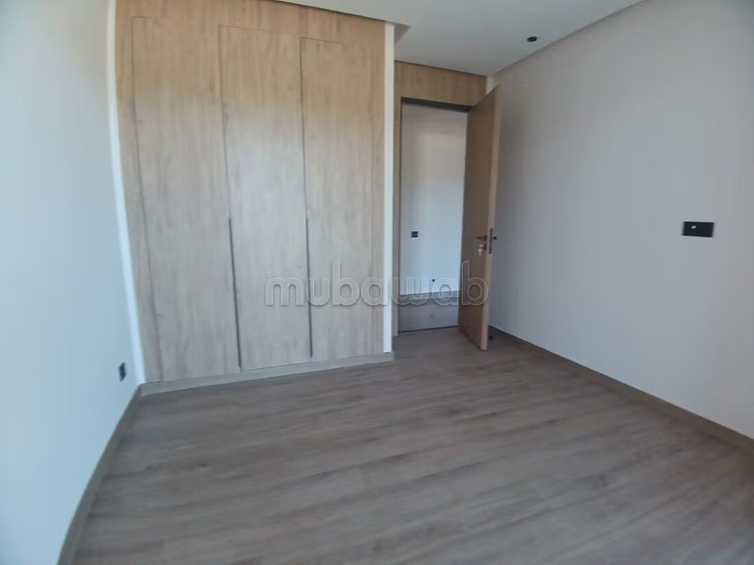 170 m² Apartment for Rent in Rabat (Souissi) — Photo 4