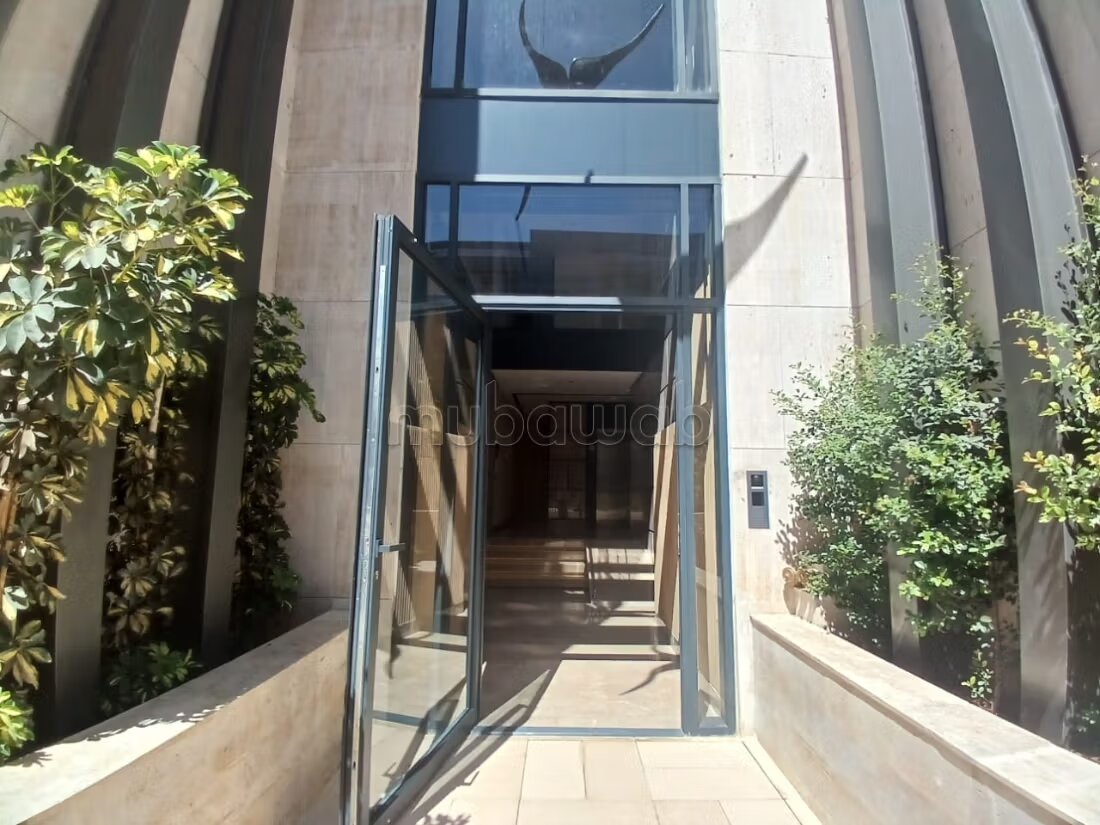 170 m² Apartment for Rent in Rabat (Souissi) — Photo 9