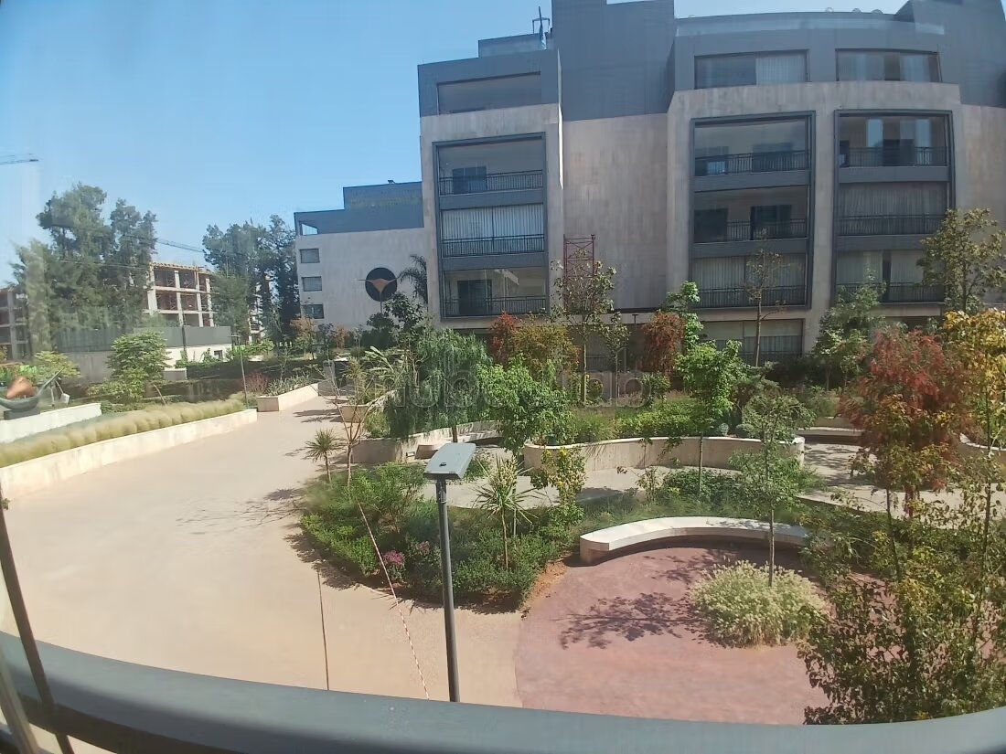 170 m² Apartment for Rent in Rabat (Souissi) — Photo 19