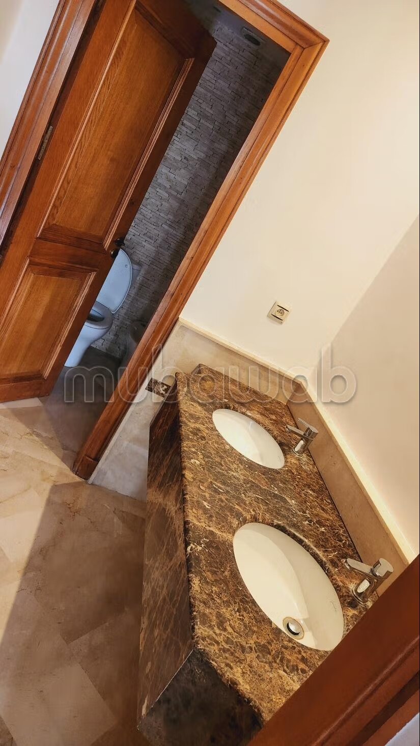 Villa 480 m² à louer à Ain Diab, Casablanca — Photo 35