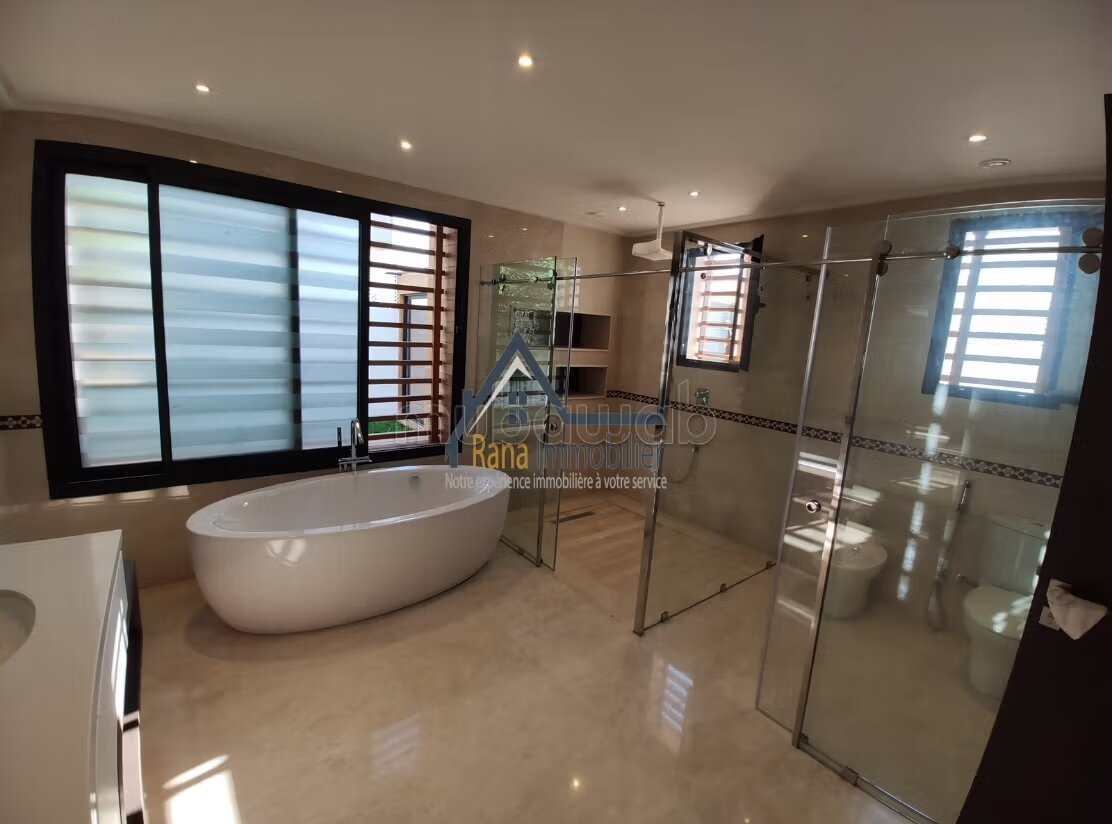 Villa for rent 2000 m² in Souissi, Rabat — Photo 26