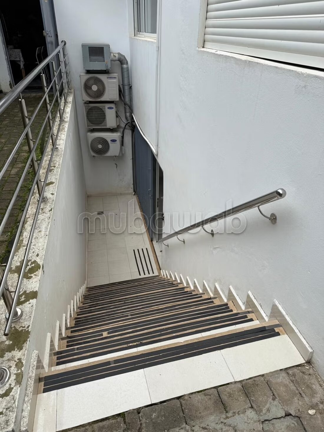 Villa 445 m² for rent in Rabat (Agdal) — Photo 4