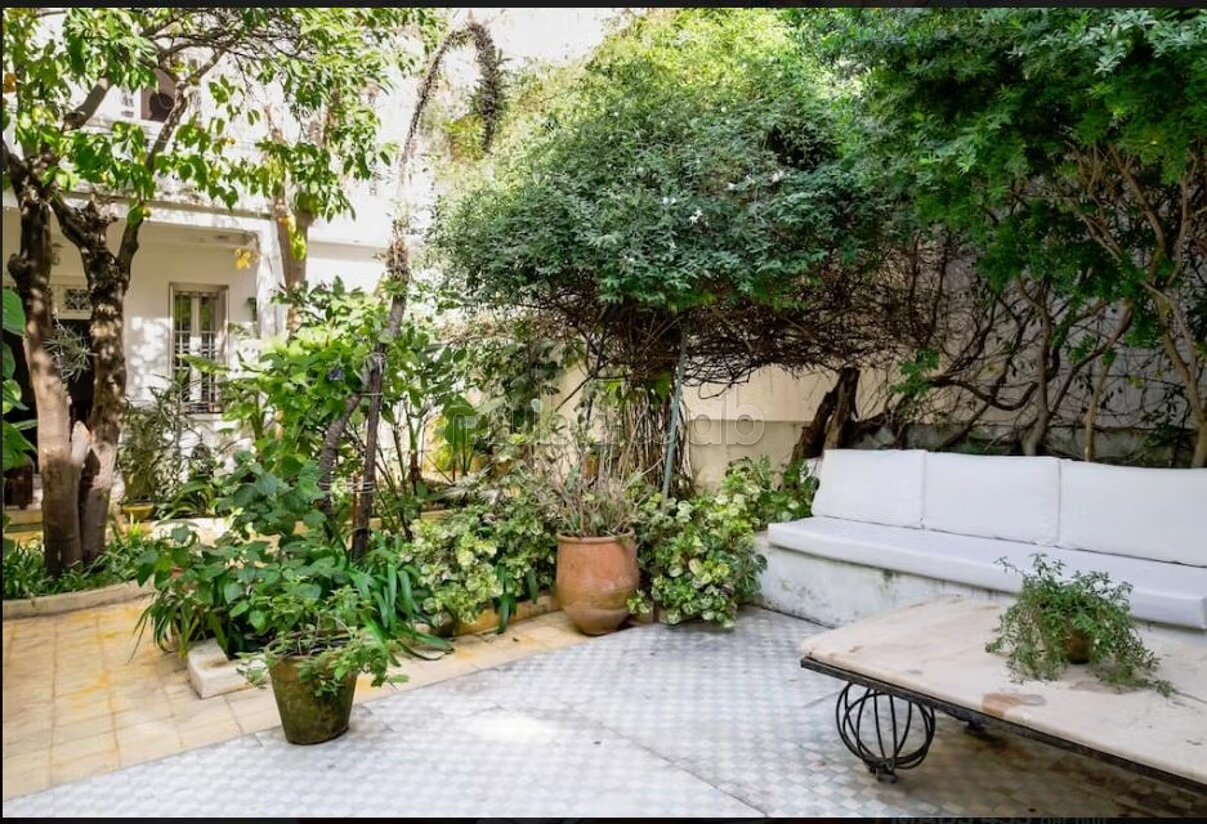 رياض 450 م² للبيع في طنجة (مارشان) — Photo 14