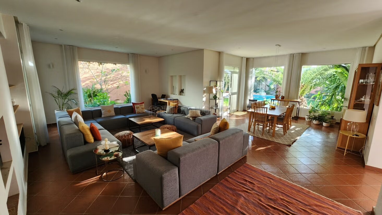 Villa 470 m² for rent in Dar Bouazza — Photo 12