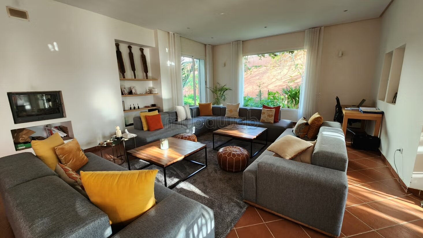 Villa 470 m² for rent in Dar Bouazza — Photo 15