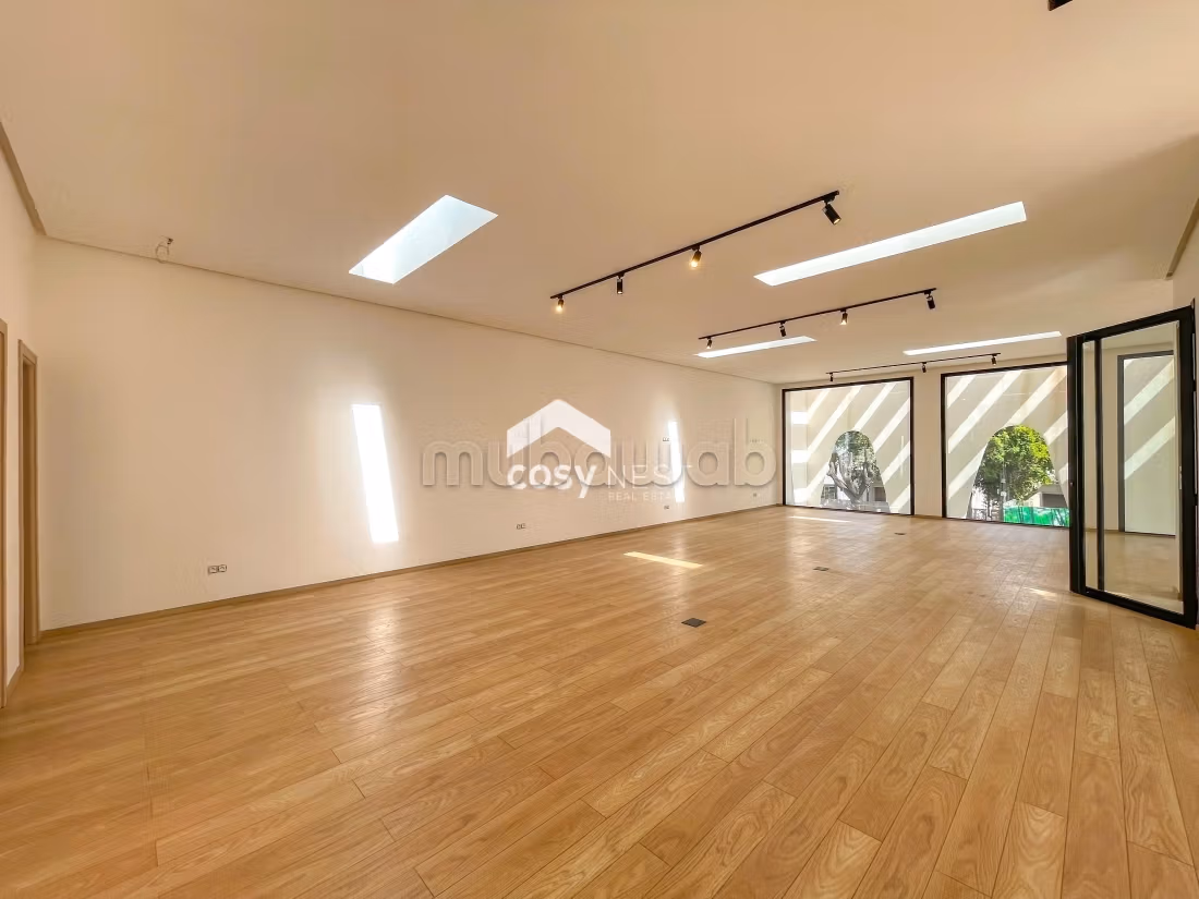 Bureau 157 m² à louer à Casablanca CIL Hay Salam — Photo 5