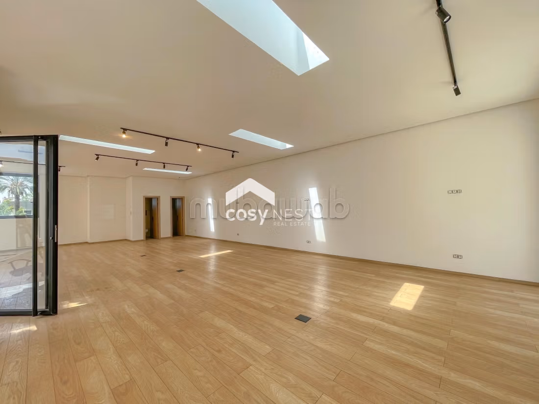 Bureau 157 m² à louer à Casablanca CIL Hay Salam — Photo 9